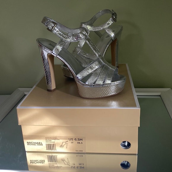 Very confortable high heels!! - Picture 2 of 4